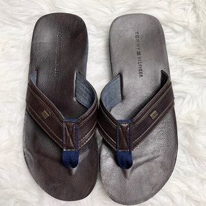 EUC TOMMY HILFIGER DARK BROWN FLIP FLOPS